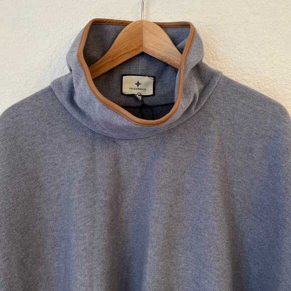 NWT Tuckernuck Piper Poncho One Size Preppy Equestrian Leather Trim Slate Blue - Picture 7 of 12